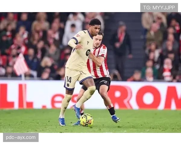 巴萨高位压迫效果减弱，防守体系调整引发战术变化