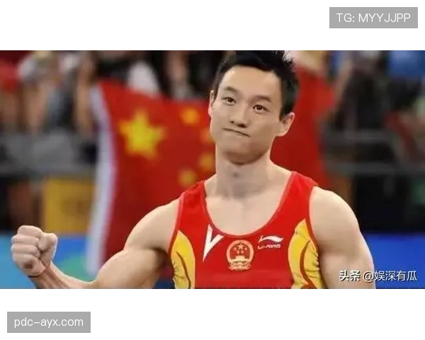 杨威家里一片安静，赛场上却成了小霸王，这反差让人笑出声